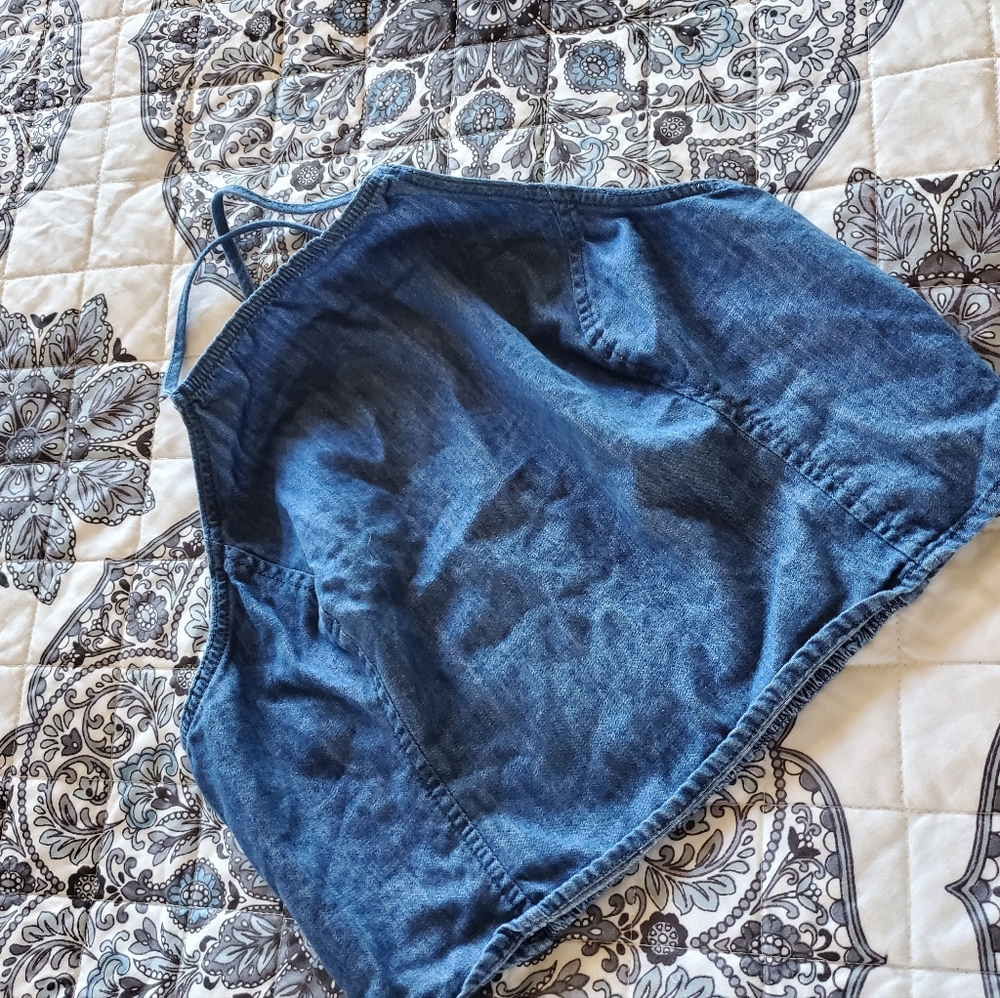 Size L Hollister top